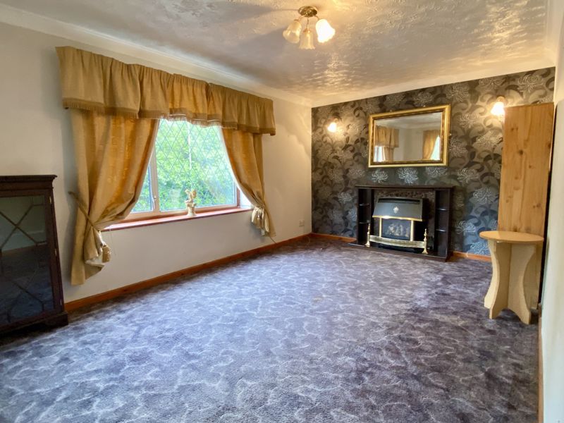 Bedroom 4- click for photo gallery